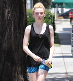 Elle Fanning エル・ファニング